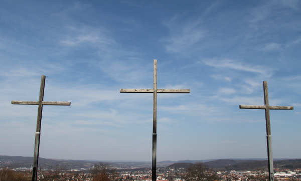 Jesus Between the Criminals