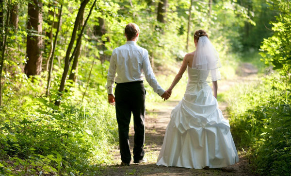 Preparing to Worship in Attending a Wedding