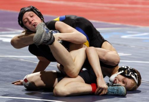 First female wrestler in MN state championship